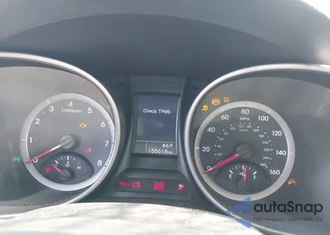 2015 Hyundai Santa Fe Sport 2.4L z USA, uszkodzony, nr VIN 5XYZTDLB9FG246485